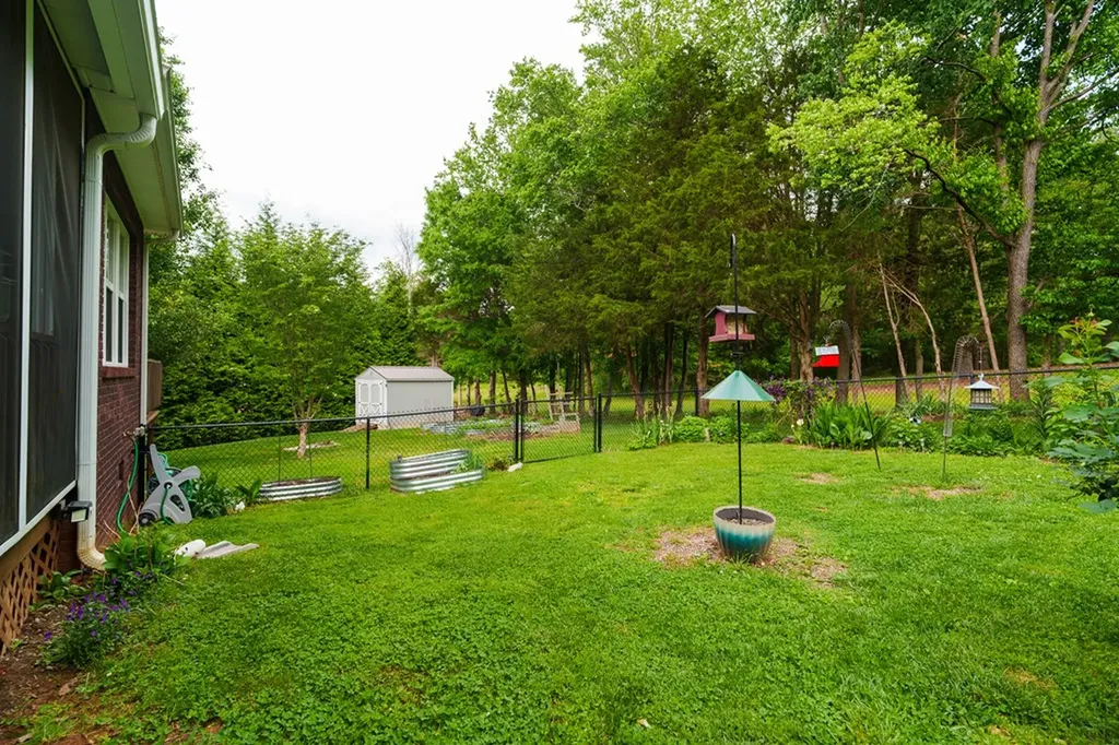 274 Landmark Circle Sparta TN 38583
