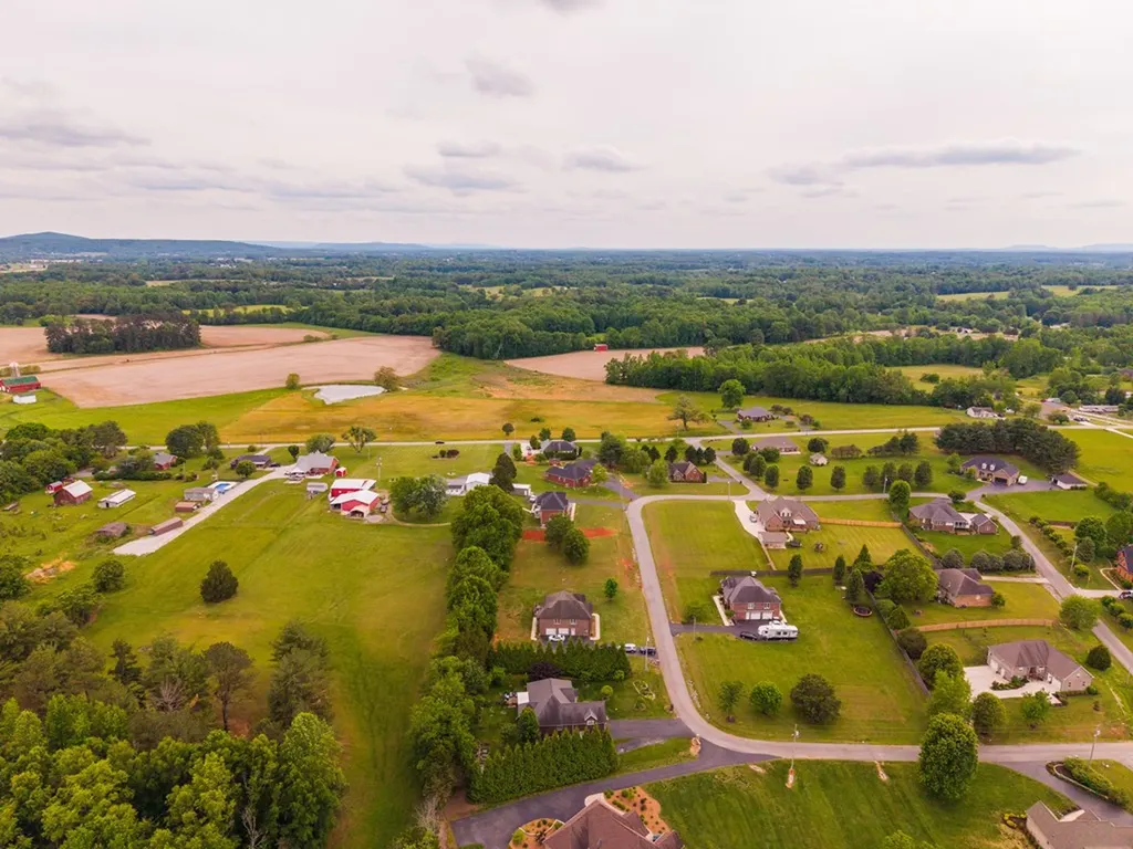 274 Landmark Circle Sparta TN 38583