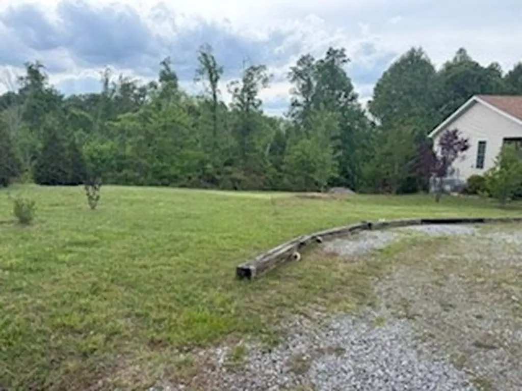 7320 Cyphers Drive Cookeville TN 38501