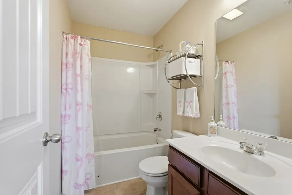 1421 Riverbrook Drive Hermitage TN 37076