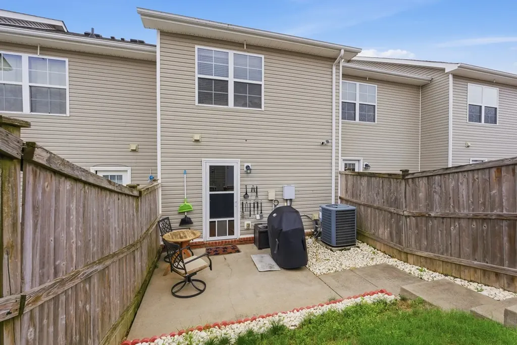 1421 Riverbrook Drive Hermitage TN 37076