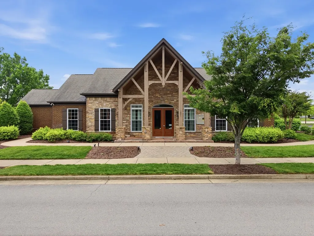 1421 Riverbrook Drive Hermitage TN 37076
