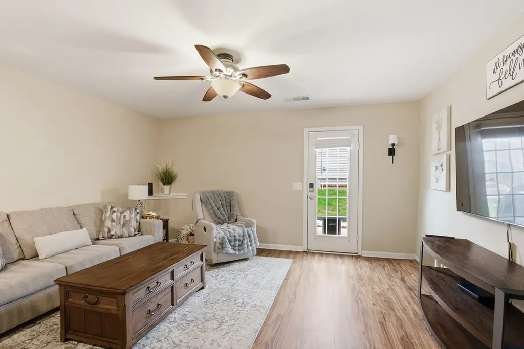 1421 Riverbrook Drive Hermitage TN 37076