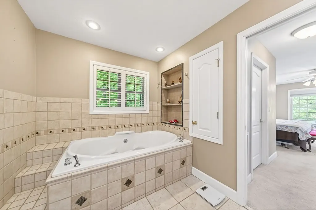 253 Dublin Lane Crossville TN 38558
