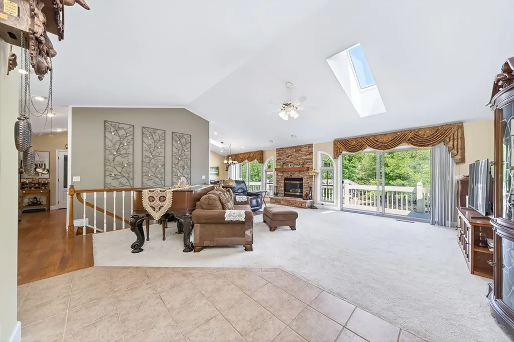 253 Dublin Lane Crossville TN 38558