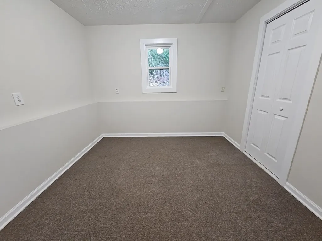 3337 Hartsville Road Lafayette TN 37083