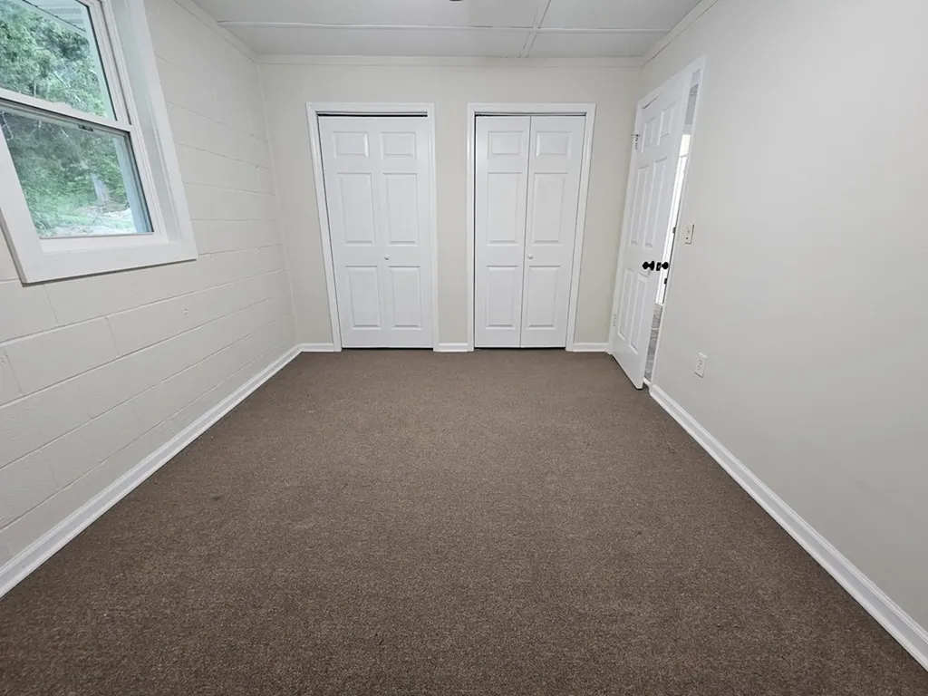 3337 Hartsville Road Lafayette TN 37083