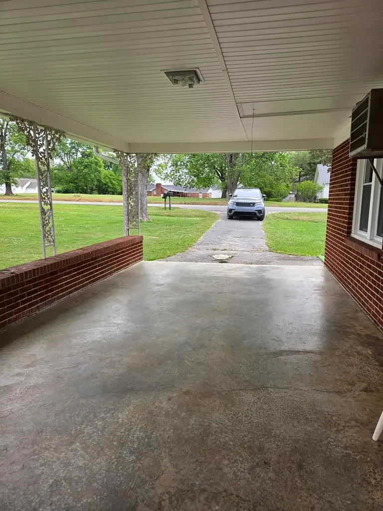132 SW S Turner Drive Sparta TN 38583