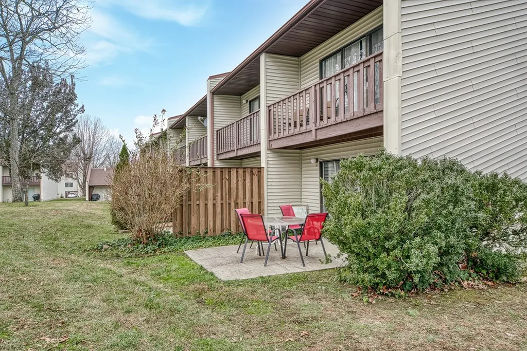 13 Wilshire Heights Drive Crossville TN 38558