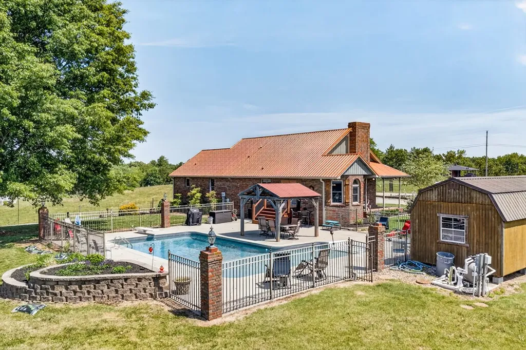 4015 Baxter Road Baxter TN 38544