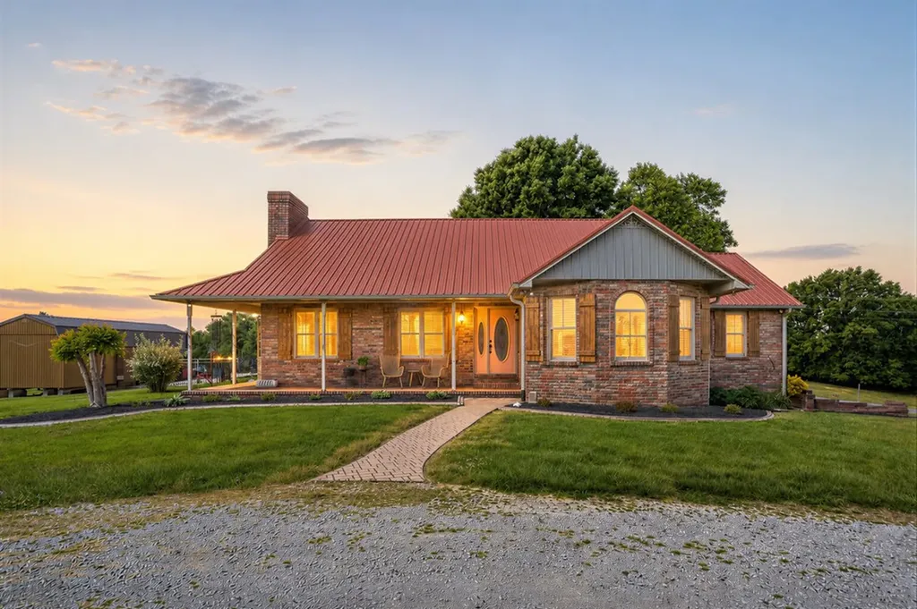 4015 Baxter Road Baxter TN 38544