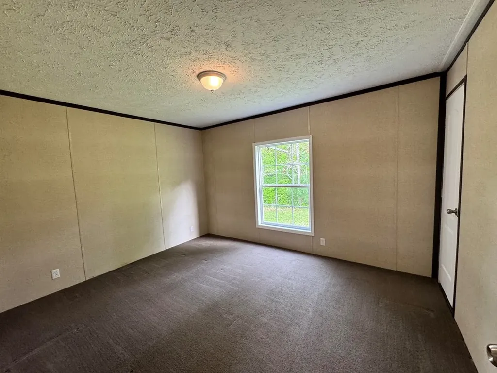 122 Green Acres Clarkrange TN 38553