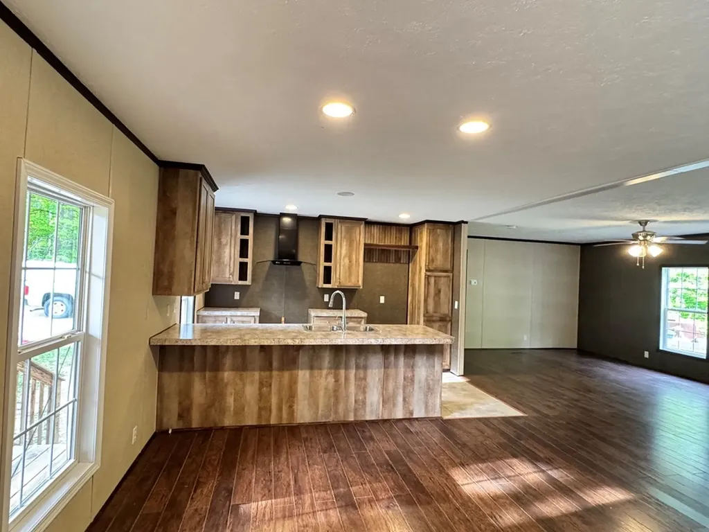 122 Green Acres Clarkrange TN 38553