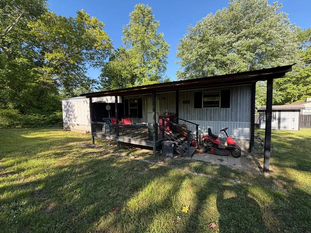 119 Clayborn Jamestown TN 38556