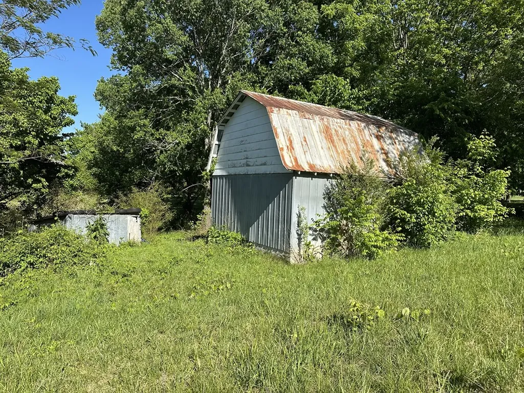 198 Epperson Avenue Cookeville TN 38506