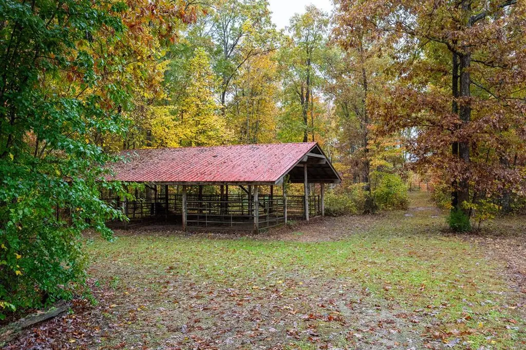 00 Roanoke Jamestown TN 38556