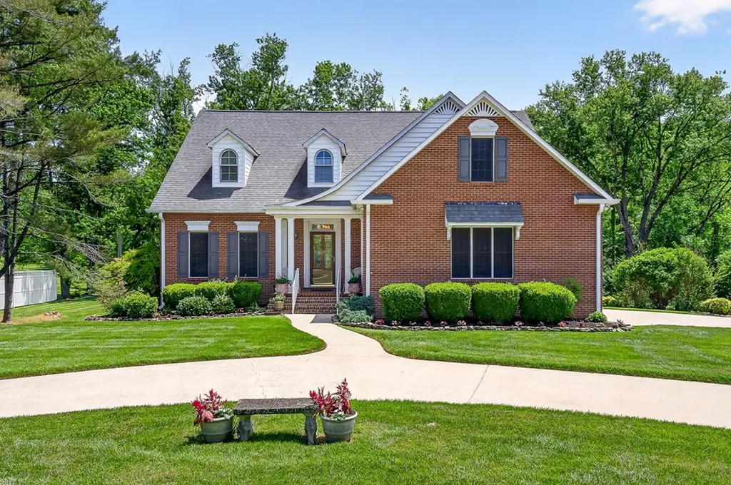 925 Hillside Drive Cookeville TN 38501