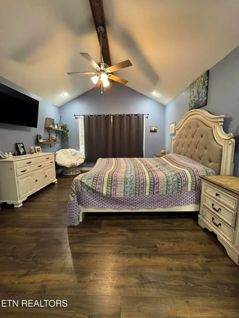 841 Spearhead Circle Clarkrange TN 38553-5054