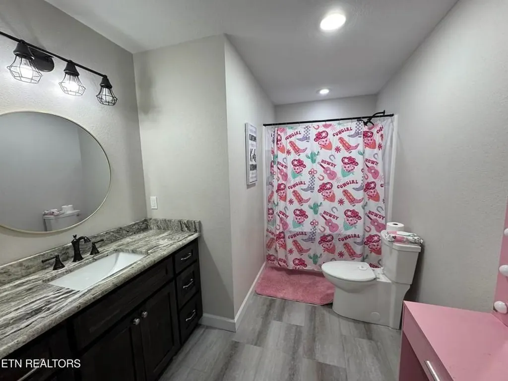 841 Spearhead Circle Clarkrange TN 38553-5054