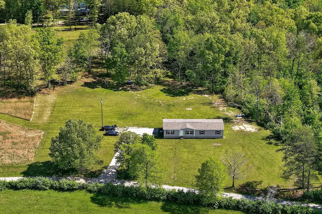 132 Treble Lane Sparta TN 38583