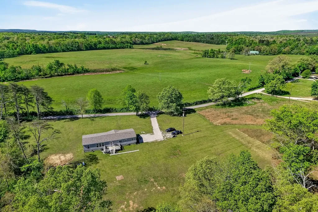 132 Treble Lane Sparta TN 38583