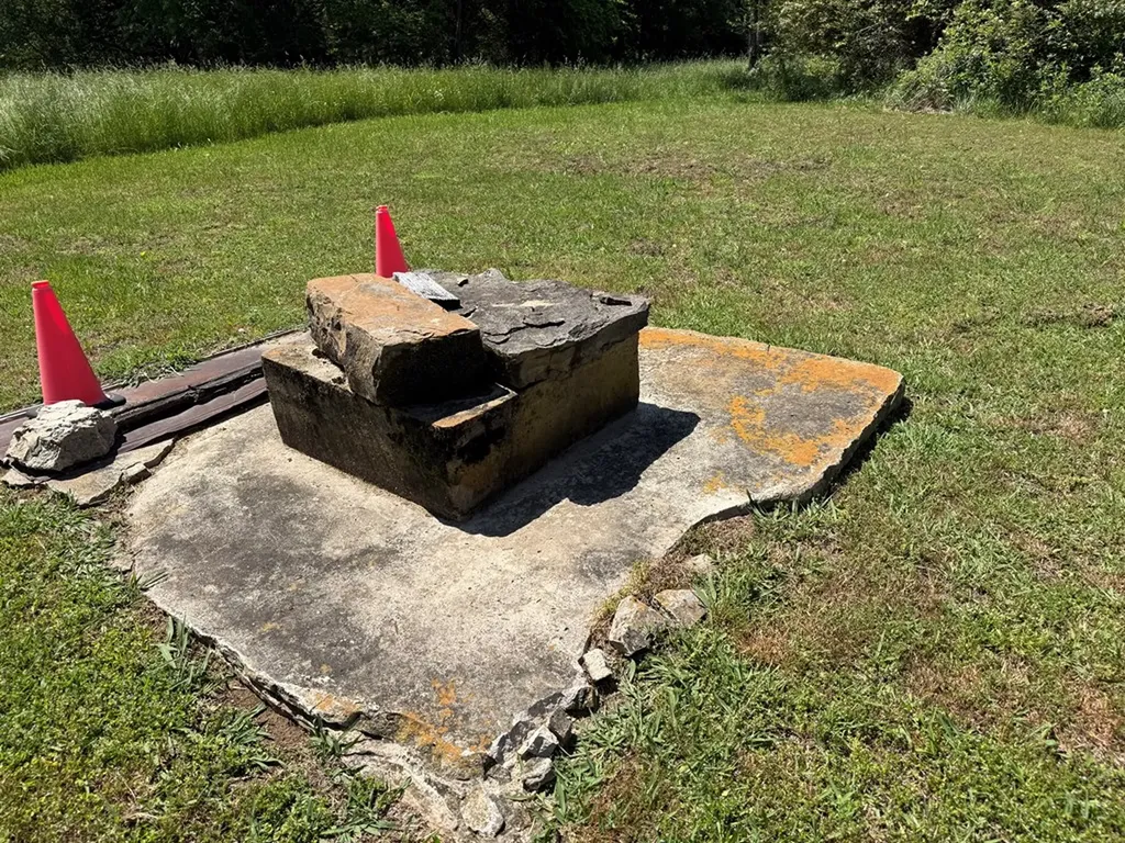 335 Nelson Cemetery Road Monroe TN 38573