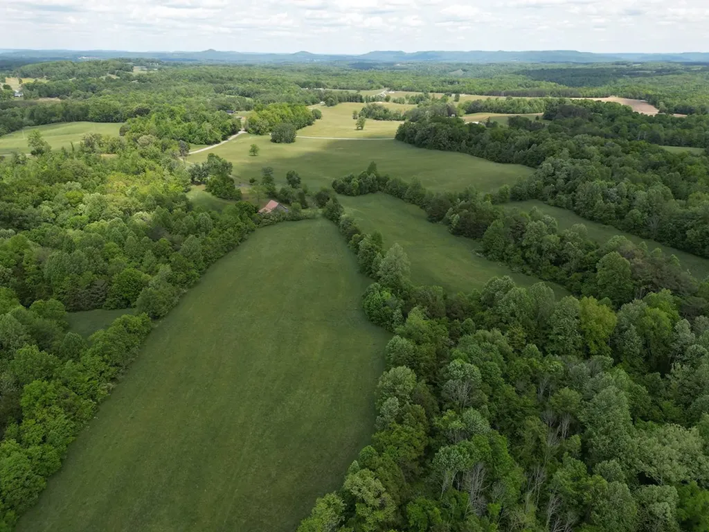 335 Nelson Cemetery Road Monroe TN 38573