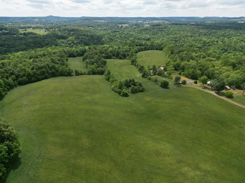 335 Nelson Cemetery Road Monroe TN 38573