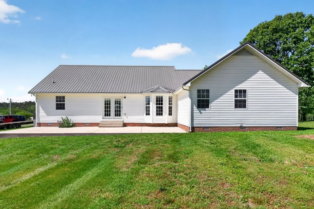 7015 Brittney Circle Baxter TN 38544