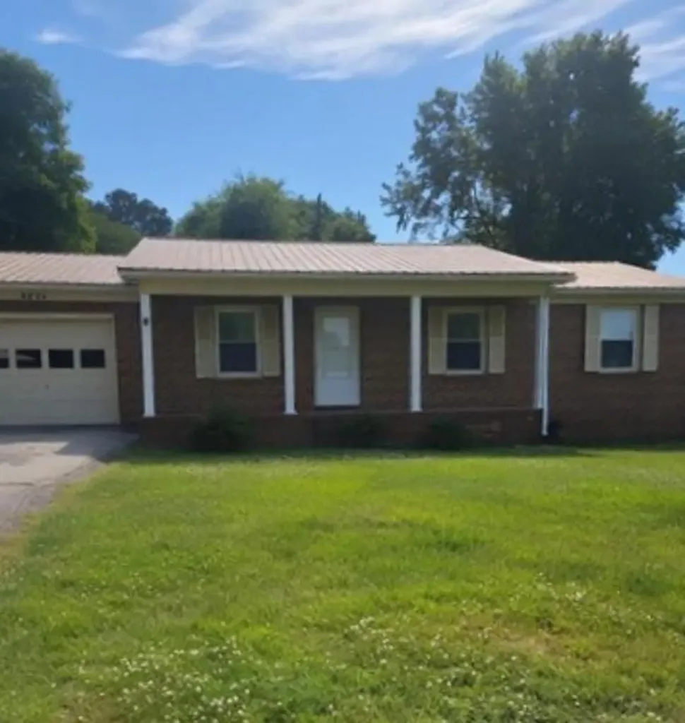 1809 Texas Avenue Cookeville TN 38501