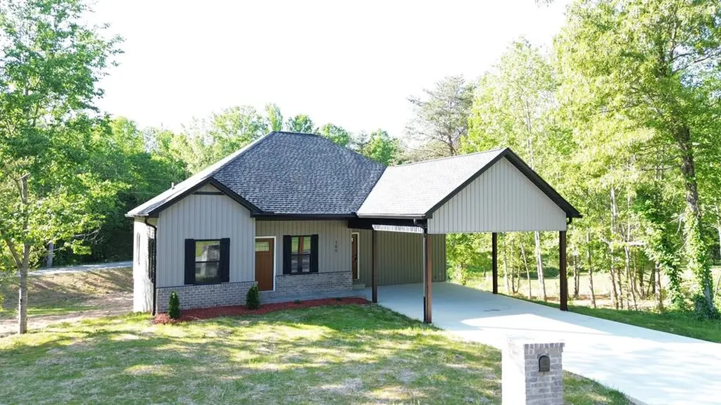109 Christie Circle Cookeville TN 385011