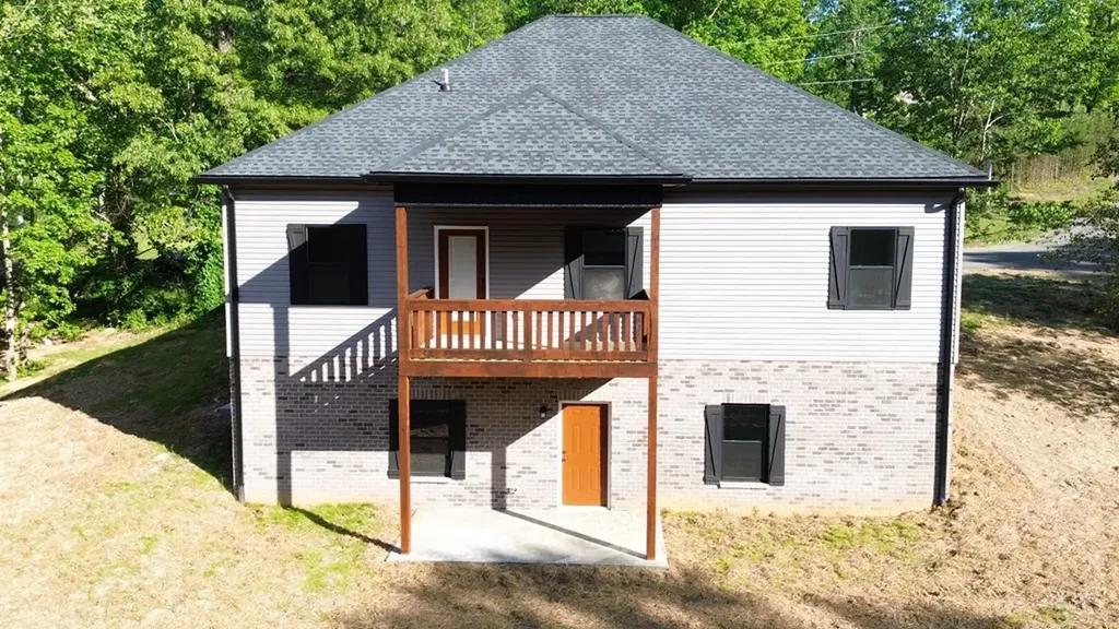 109 Christie Circle Cookeville TN 385011