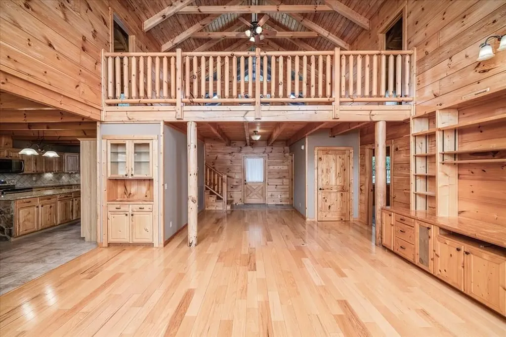 2442 Long Branch Road Spencer TN 38585
