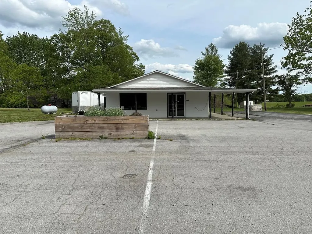 2065 Clarkrange-monterey Highway Monterey TN 38574