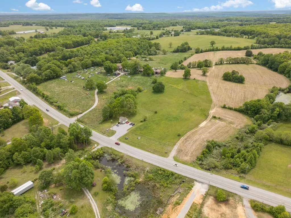 6690 Crossville Highway Sparta TN 38583