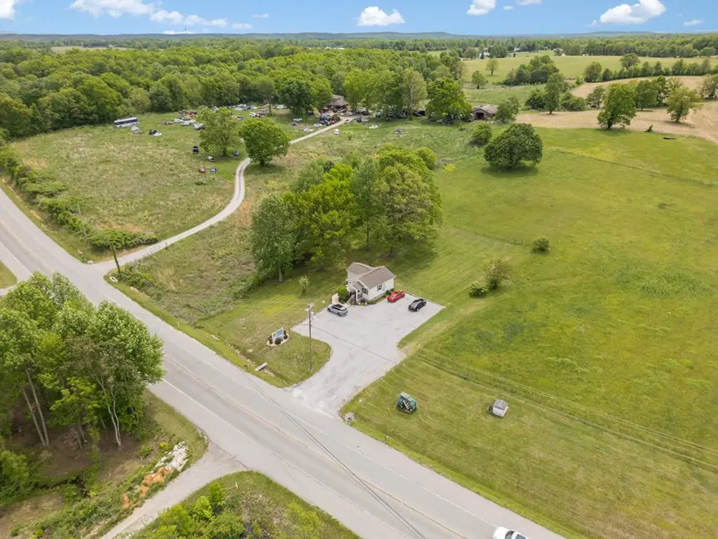 6690 Crossville Highway Sparta TN 38583