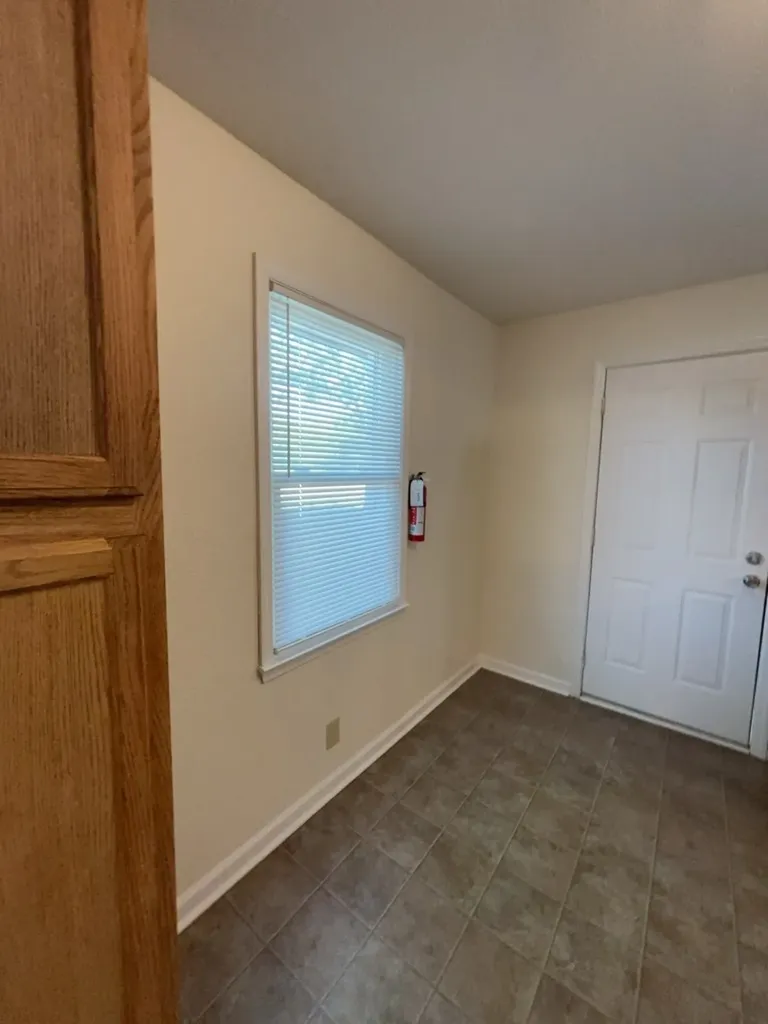 702 N 702 Couch Street - 54 Mcminnville TN 37110