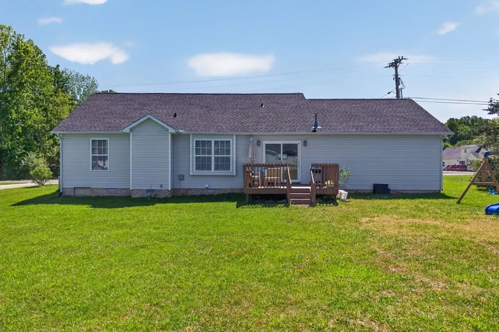 1298 Copperfield Drive Cookeville TN 38501