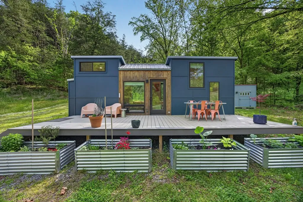 700 Ben Birdwell Lane Bloomington Springs TN 38545