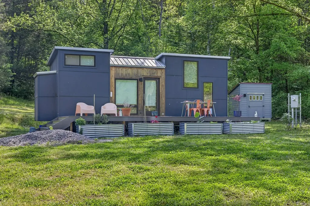 700 Ben Birdwell Lane Bloomington Springs TN 38545