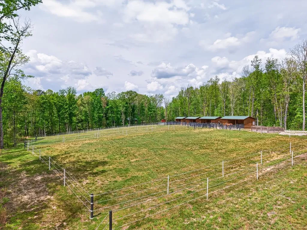 1131 Grandview Way Jamestown TN 38556