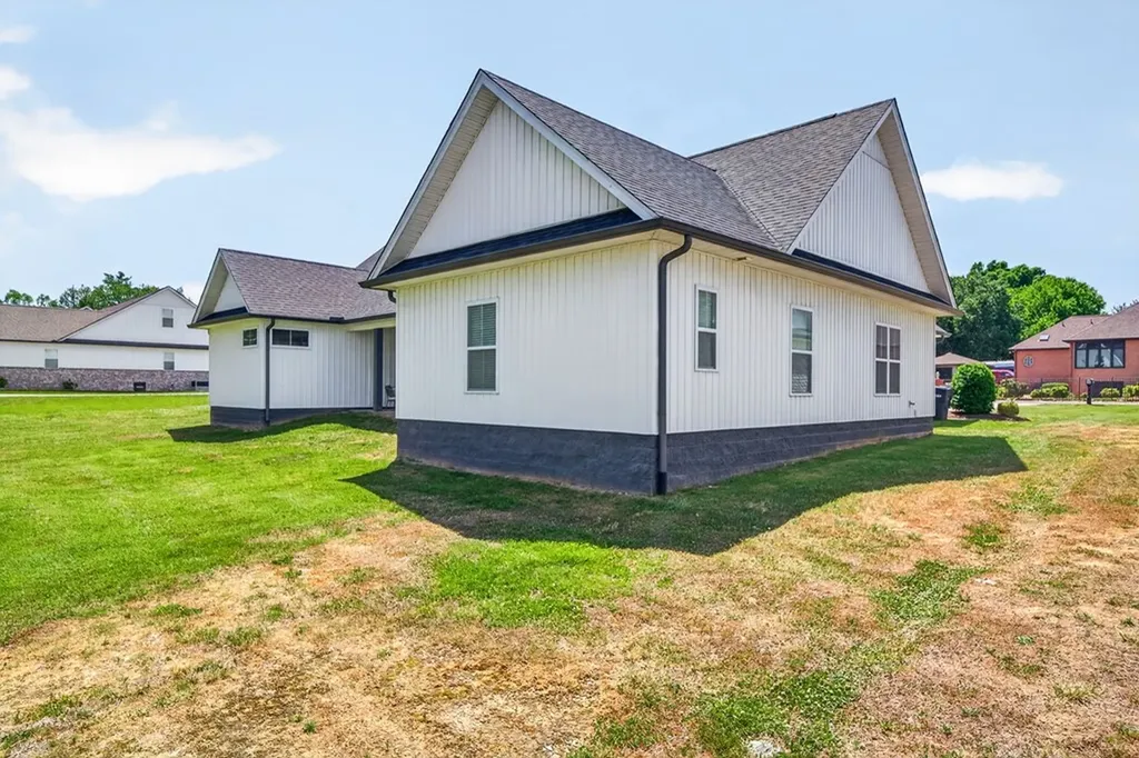 1360 Bilbrey Avenue Cookeville TN 38501-1031
