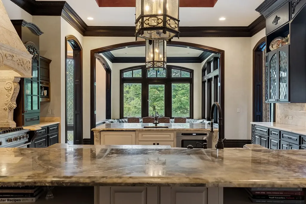 1050 Pine Creek Falls Road Smithville TN 37166