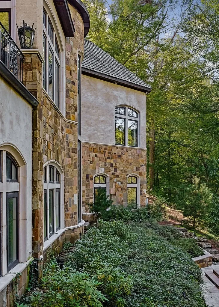 1050 Pine Creek Falls Road Smithville TN 37166