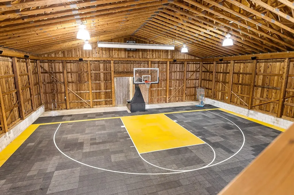 1050 Pine Creek Falls Road Smithville TN 37166