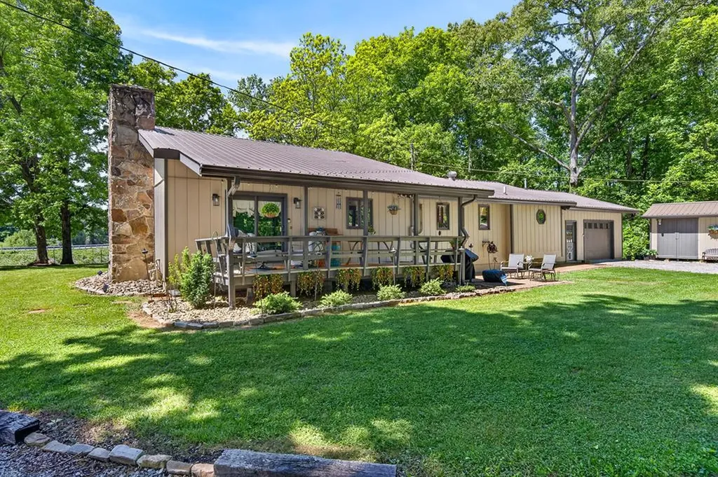 143 W Griffintown Road Sparta TN 38583