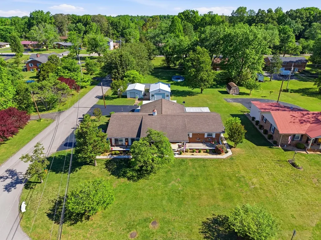 418 Kenway Street Cookeville TN 38501