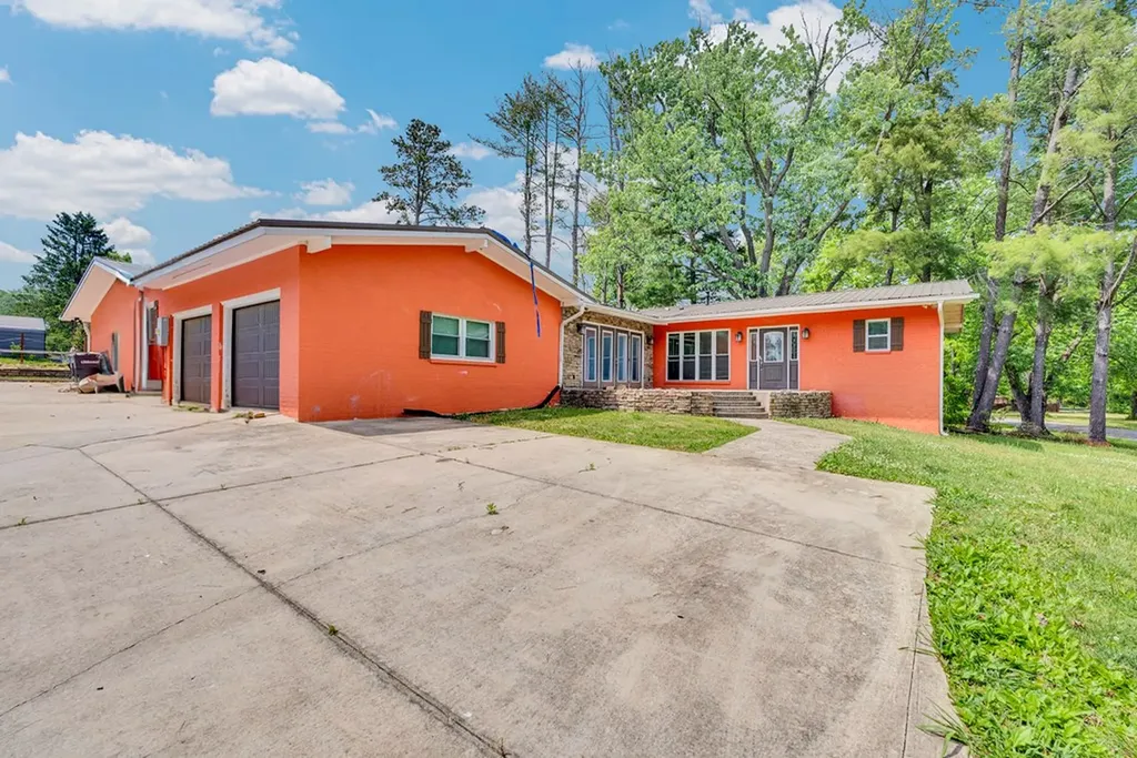 1631 Doris Drive Cookeville TN 38501