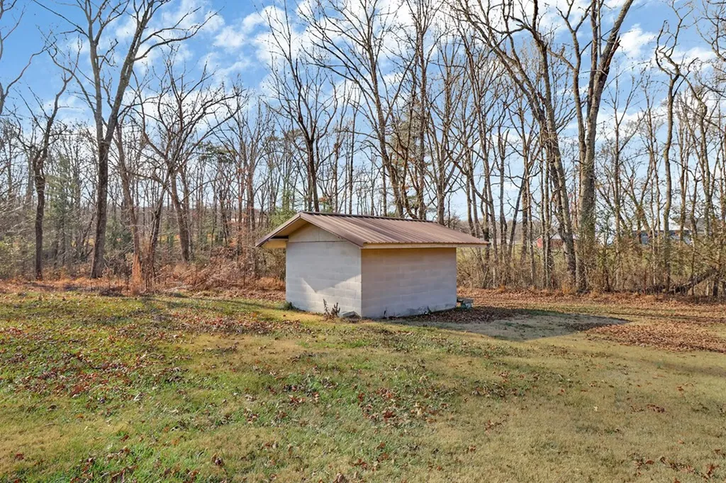 815 York Road Crossville TN 38555