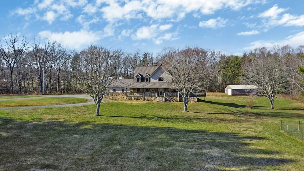 815 York Road Crossville TN 38555